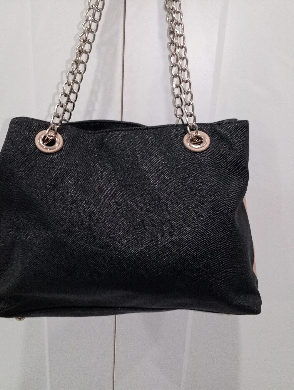 GUESS Black & Sand Tan Corlor-Block Tote Chain Shoulder Bag Satchel Purse GUC